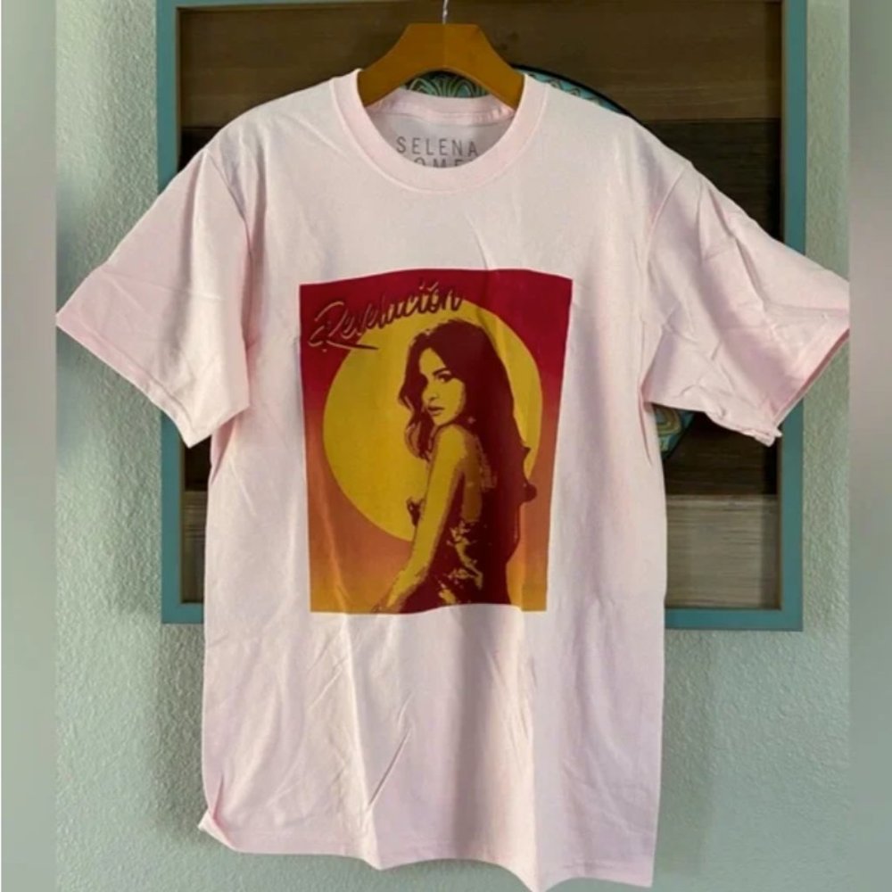 NEW Selena Gomez Revelacion 100% cotton band T-shirt